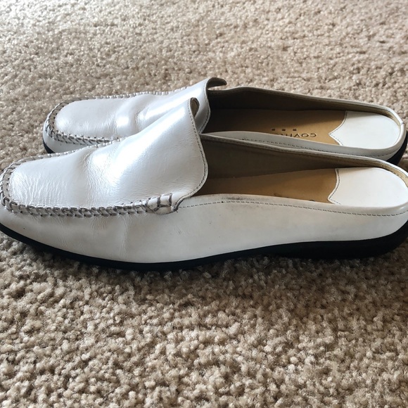 Spring time White Covington loafer slides - Picture 7 of 8